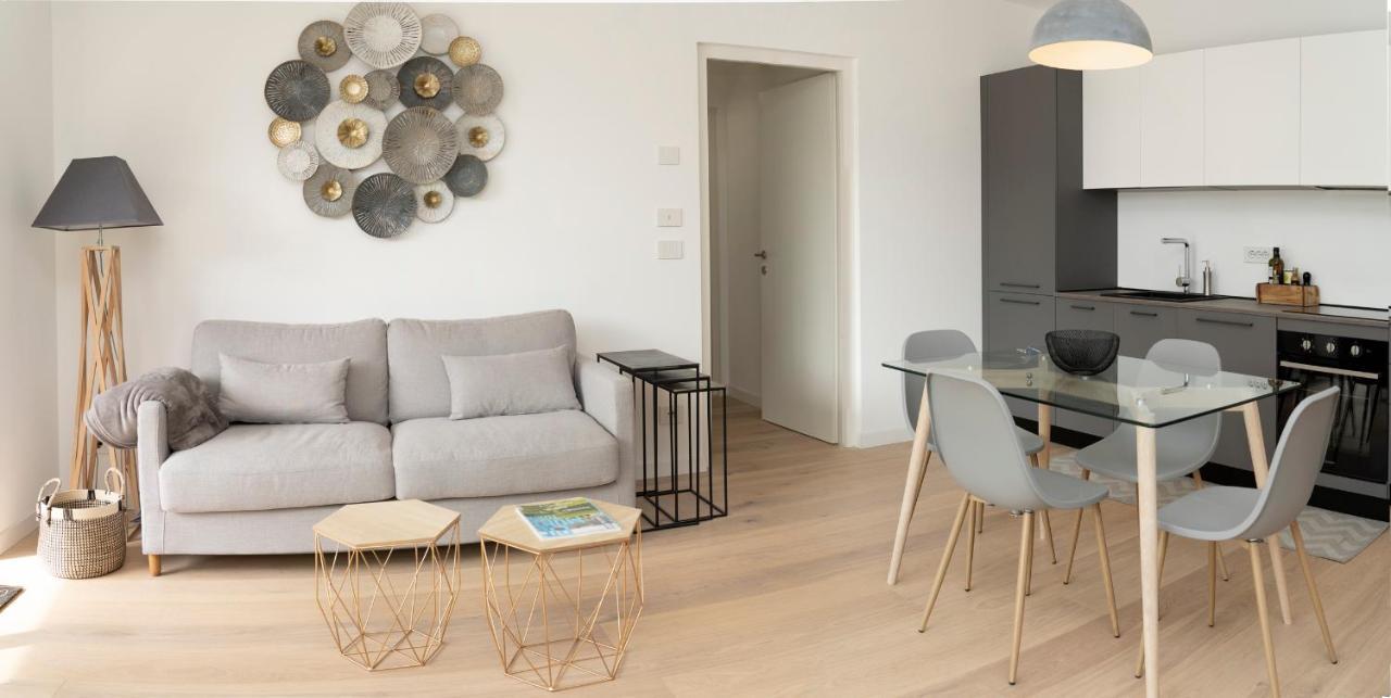 Serviced Apartments By Hotel De Charme ลาเวโน ภายนอก รูปภาพ